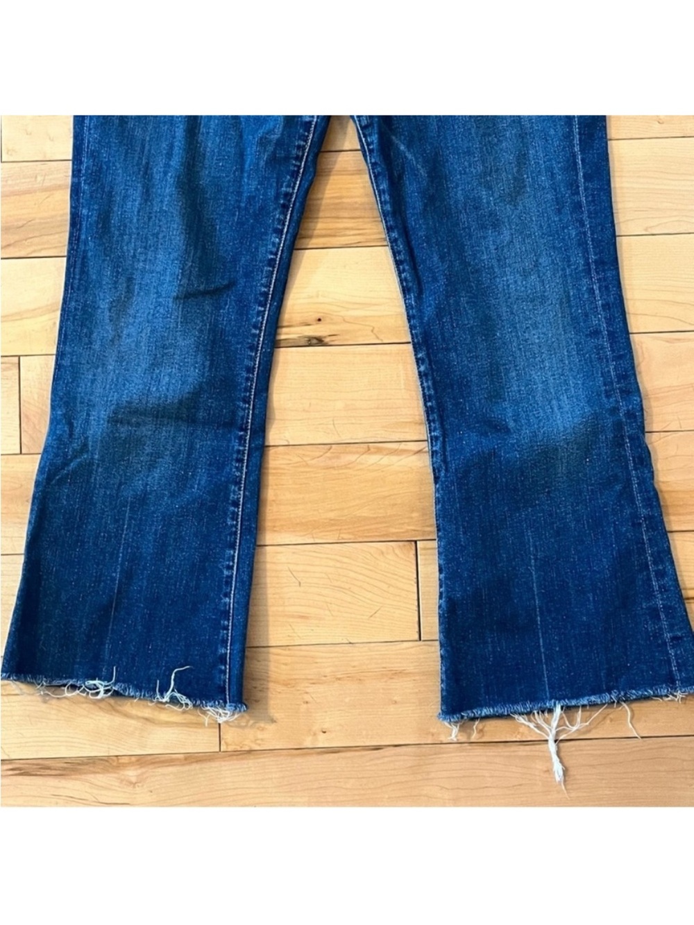FRAME DENIM Le High Flare Raw Hem Crop in Neosho size 29 - Picture 3 of 12